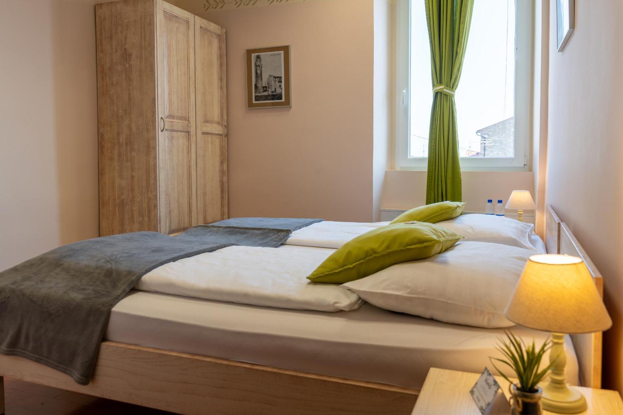Hotel Stara Sola - Oleander Resort Korte Dış mekan fotoğraf