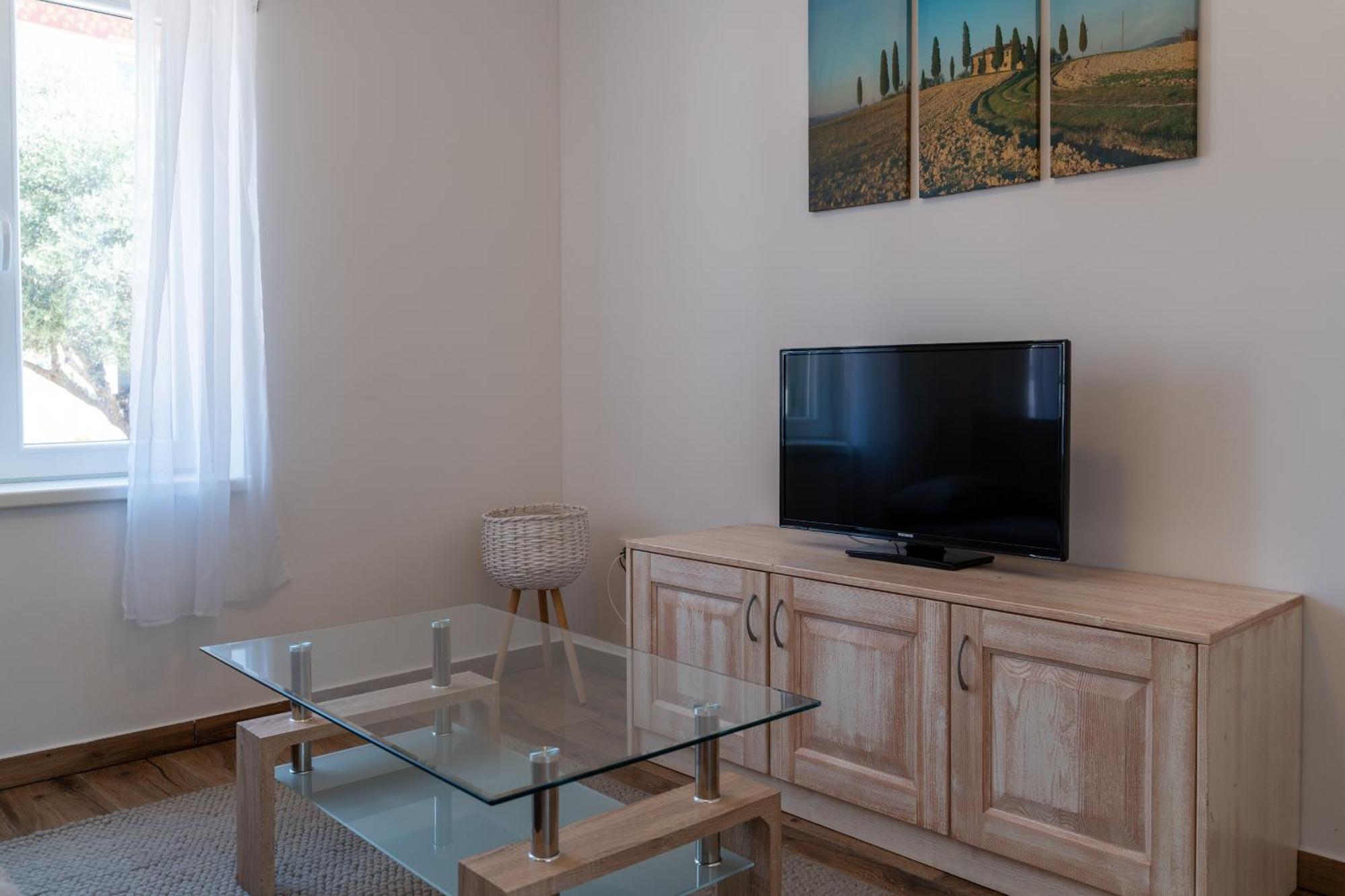 Hotel Stara Sola - Oleander Resort Korte Dış mekan fotoğraf